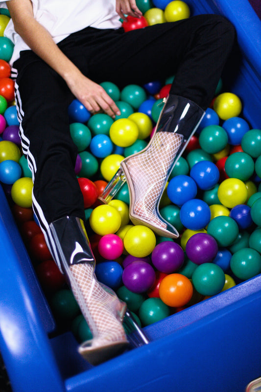 The Holidays Have Officially Arrived + Free Shoe Guide for Sizes 11-16
